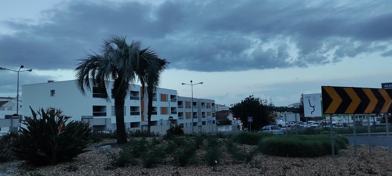 Apt Alcantarilha Buitenkant foto